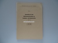 Reglement/Anleitung: Vorschriften für den Waffenmechanikerdienst an Handfeuer- und Automatwaffen. I. Teil / 1954