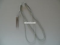 Fangschnur, Musik, Schweiz. Farbe silber-grau mit 2 Metallstiften