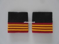 Schulterschlaufen (Achselschlaufen) Paar, Offizier, Hauptmann, 2-farbig, schwarz-ziegelrot