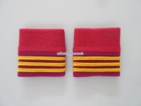 Schulterschlaufen (Achselschlaufen) Paar Offizier Hauptmann 2-farbig karmesinrot-weinrot