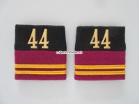 Schulterschlaufen (Achselschlaufen) Paar, Offizier, Oberleutnant, Bat.44, 2-farbig, schwarz-weinrot