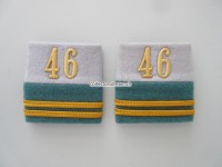 Schulterschlaufen (Achselschlaufen) Paar, Offizier, Oberleutnant, Bat.46, 2-farbig, silbergrau-hellgrün