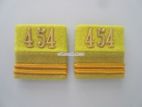 Schulterschlaufen (Achselschlaufen) Paar, Offizier, Oberleutnant, Bat.454, 2-farbig, zitronengelb-senfgelb