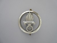 Beret Metallabzeichen Militär, Insigne militaire