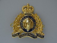 Metallabzeichen "RCMP" Royal Canadian Mounted Police