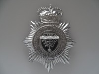 Bobbyhelm Metallabzeichen, British " Essex and Southend-On-Sea Contabulary "