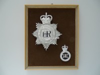 Bobbyhelm Metallabzeichen Set, British " West Yorkshire Metropolitan Police "