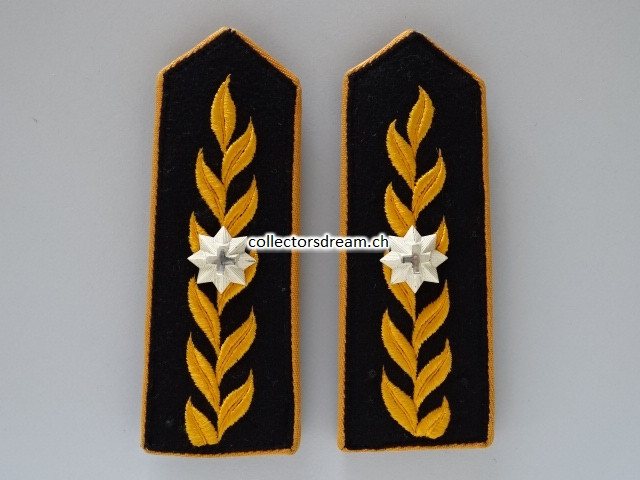 Brigadier Schulterklappen Ord. 1949 mit Metallfeder