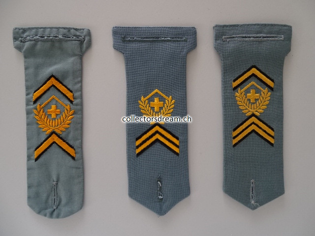 Gradstrippen / Rangschlaufen aus Stoff. Fourier-Feldweibel-Adjutant