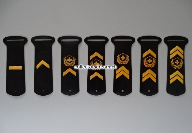 Gradstrippen / Rangschlaufen "Gummiadler" Gefreiter-Korporal-Wachtmeister-Fourier-Feldweibel-Adjutant-Stabs-Adjutant