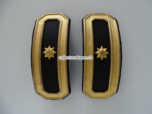 Offiziers Schulterbriden Leutnant Ordonnanz 1875/78 Schütze oder Arzt