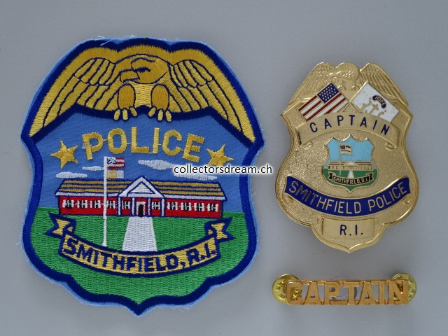 Police Badge Captain Smithfield Police State of Rhode Island