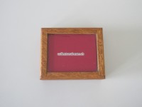 Präsentations-Holzboxe / Display, Nr.2, rote Einlage, 14.5cm x 12cm x 4cm