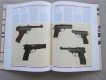 Buch, Militärische Handwaffen