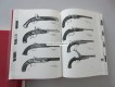 Doppelband: Handfeuerwaffen, Jaroslav Lugs, deutsche Ausgabe von 1977