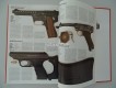 Buch Faustfeuerwaffen aus 5 Jahrhunderten