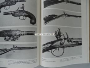 Buch Steinschloss Feuerwaffen Ursprung und Entwicklung