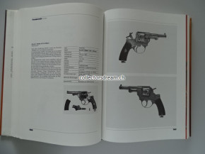 Buch Geschichte und Technik der europäischen Militärrevolver Band 1 und Band 2