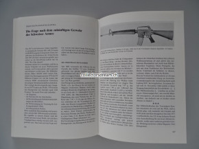 Buch " Die Waffen der Schweizer Soldaten " Clément Bosson 1982