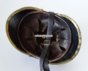 Antiker Feuerwehrhelm aus Leder, wohl Bern um 1880/1900