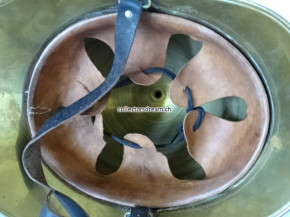 Feuerwehrhelm aus Messing ca. 1920/30-er Jahre