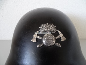 Feuerwehrhelm aus Stahlblech Ct. Vaud / Kt. Waadt
