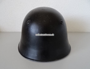 Feuerwehrhelm aus Stahlblech Ct. Vaud / Kt. Waadt