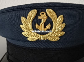 Schiffahrts Mütze verwendet auf einem Schweizer See