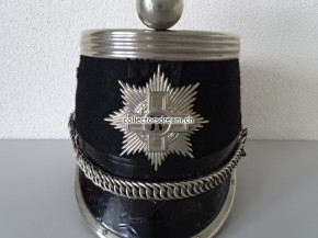 Kavallerie Mitrailleur Tschako Ord. 1883/84 mit römisch "IV" Ziffern