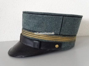 Offiziers Schirmmütze Hauptmann Ord. 1926/40 rauer Feldstoff