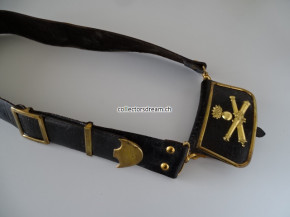 Kartuschenkasten / Giberne berittener Artillerie Offizier kant. Ord. um 1830/40