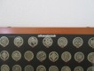 Beret Metall Embleme Schweizer Armee Ord.90/95, 47 Stück verschiedene Truppengattungen