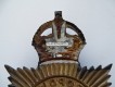 Bobbyhelm Metallabzeichen, British " Metropolitan Police " Epoche König Georg VI (König von England 1936-1952)