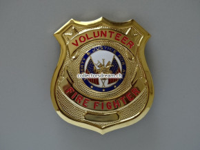 Dienstmarke / Metall Badge Fire Fighter Volunteer