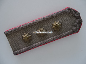 Schulterklappe (Einzelstück) Oberst der Infanterie Ord. 1898