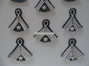 Rangabzeichen der sogenannten Zureiter Schweizer Armee