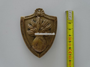 Granaten-Emblem zu Giberne/Patronentasche um 1830/40