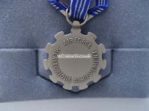 U.S. Air Force Meritorious Achievement Medal (Luft und Raumfahrtleistungsmedaille)