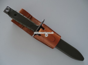 Sammler Bajonett M90 Hersteller Victorinox inklusive drei Tragefrosch Varianten