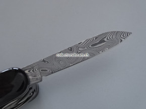 Victorinox Messer Damast Limited Edition 2021 Swiss Camp