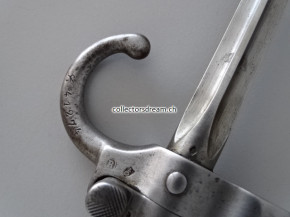 Antikes Bajonett zu Lebel Gewehr Model 1886 Frankreich, inkl. orig. Ledertragefrosch