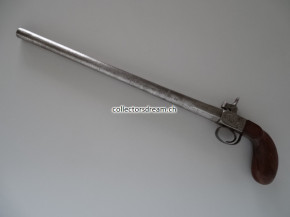 Perkussions Kastenschloss Pistole um 1850/60. Lauflänge 39cm