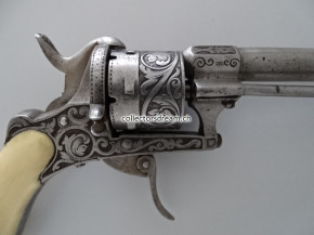 Antiker Stiftzünder Revolver System Lefaucheux um 1860/65 "Lepage Frères a Paris"