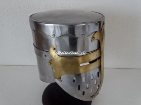 Topfhelm - Ritterhelm - Kübelhelm Replikat