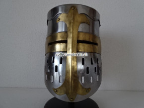 Topfhelm - Ritterhelm - Kübelhelm Replikat