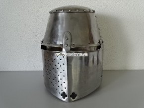 Topfhelm / Kübelhelm / Ritterhelm 13.-14. Jahrhundert (Replikat)