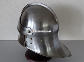 Schaller Ritterhelm, verwendet im 15. Jahrhundert - Replikat